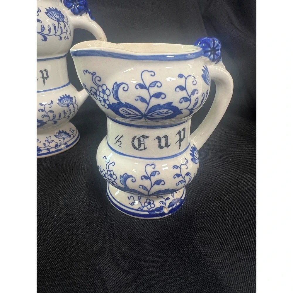 Vintage Blue Onion Arnart Ceramic Liquid Measuring Cups Set Floral Euro Kitchen‎